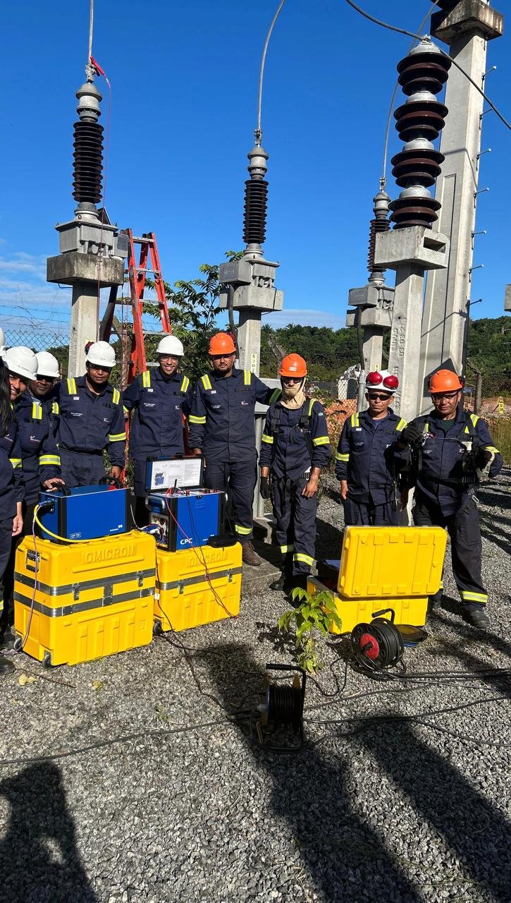 Manutenção do comutador sob carga OLTC de transformador de potência.